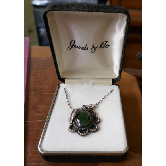 Vintage Sterling Silver Chain Necklace With Southwestern Green Stone Pendant - Picture 5 of 9